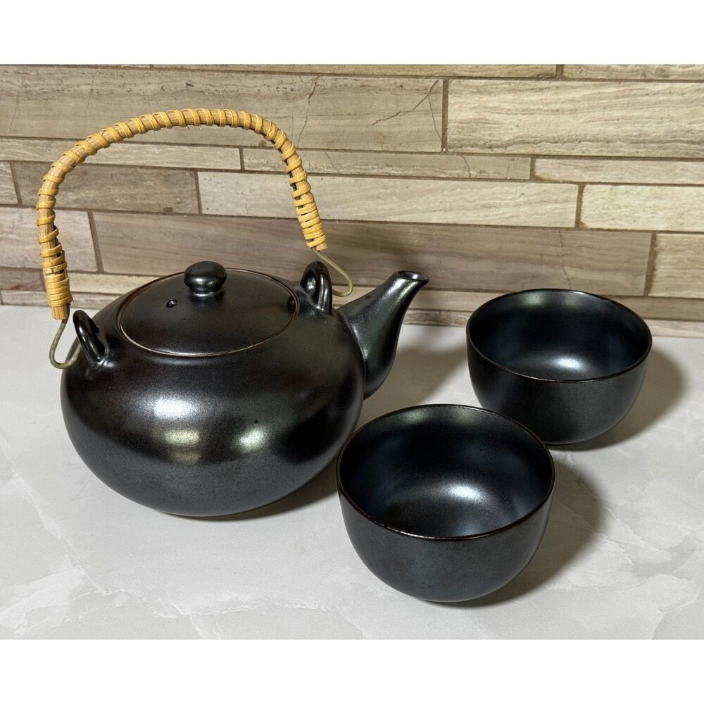 Ceramic Black Tea Pot  and 2 Cups